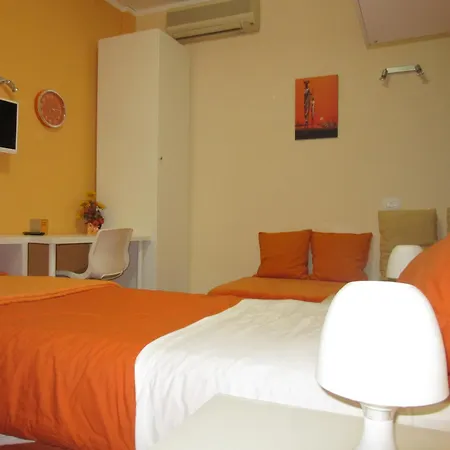 בית הארחה I Tesori Del Centro Storico - Zona Via Della Cupa 3*