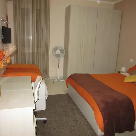 I Tesori Del Centro Storico - Zona Via Della Cupa בית הארחה פרוג'ה