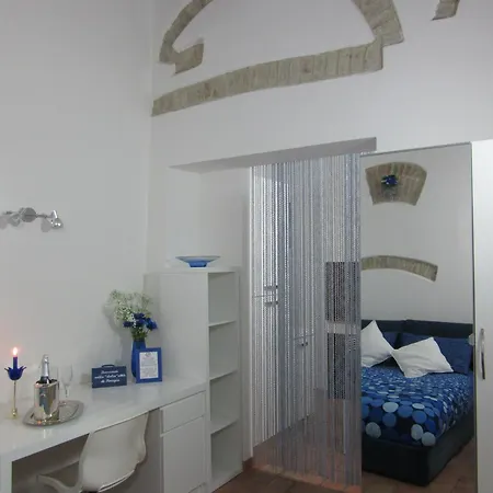 Guest house I Tesori Del Centro Storico - Zona Via Della Cupa