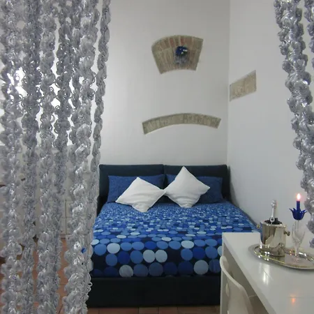 I Tesori Del Centro Storico - Zona Via Della Cupa 3*