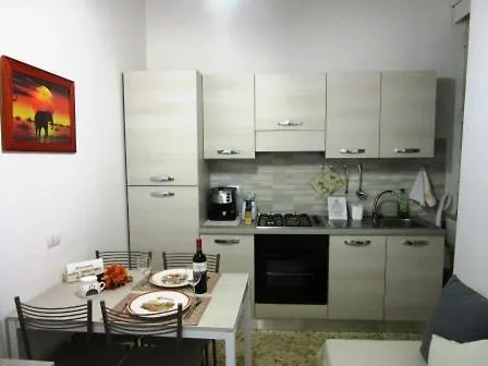 Affittacamere I Tesori Del Centro Storico - Zona Via Della Cupa
