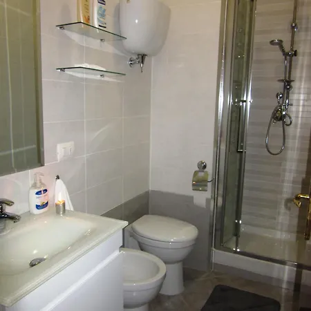 I Tesori Del Centro Storico - Zona Via Della Cupa בית הארחה פרוג'ה