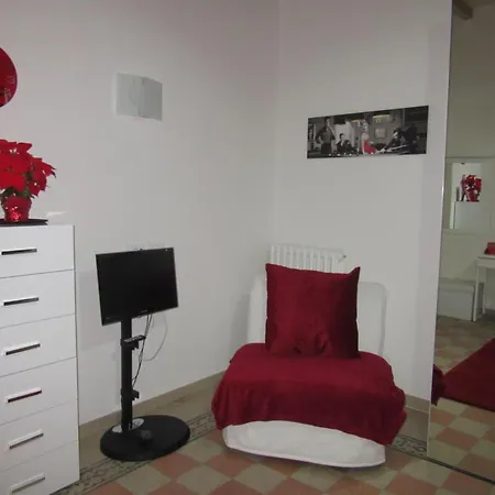 Affittacamere I Tesori Del Centro Storico - Zona Via Della Cupa *