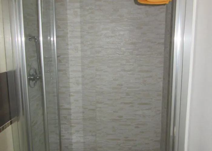 I Tesori Del Centro Storico - Zona Via Della Cupa 3*